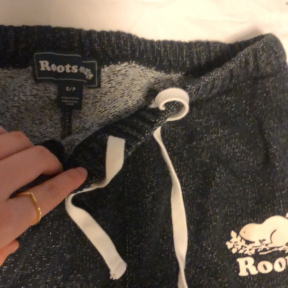 Roots pants women size s - Picture 2 of 3